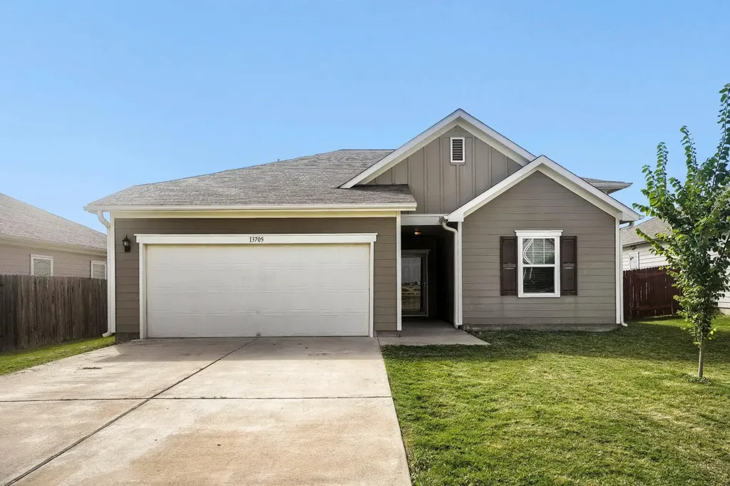 13705 Sherri Berry Way Manor TX 78653