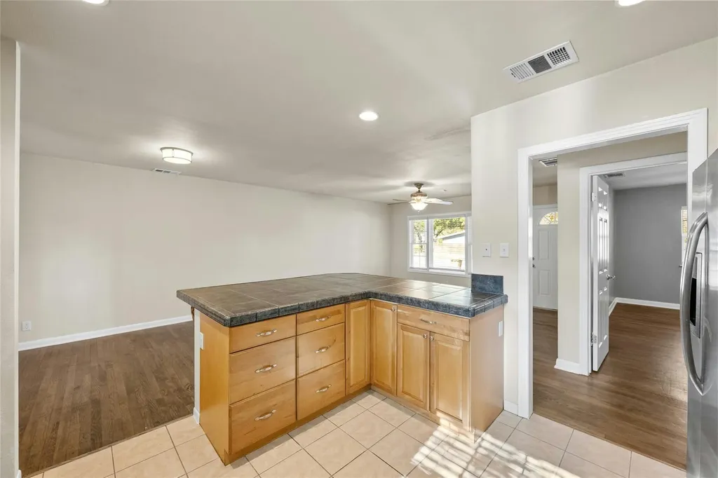 2631 W 45th Street Austin TX 78731