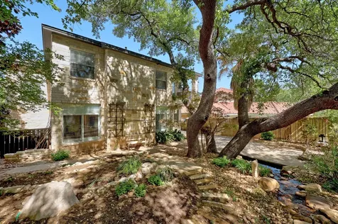 406 Hazeltine Drive Lakeway TX 78734