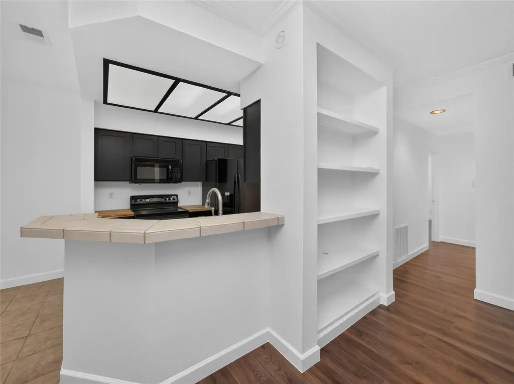 4711 Spicewood Springs Road Austin TX 78759