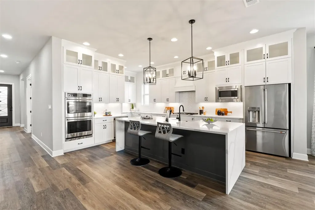 16913 Roselin Drive Austin TX 78738