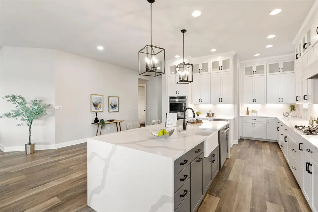 16913 Roselin Drive Austin TX 78738