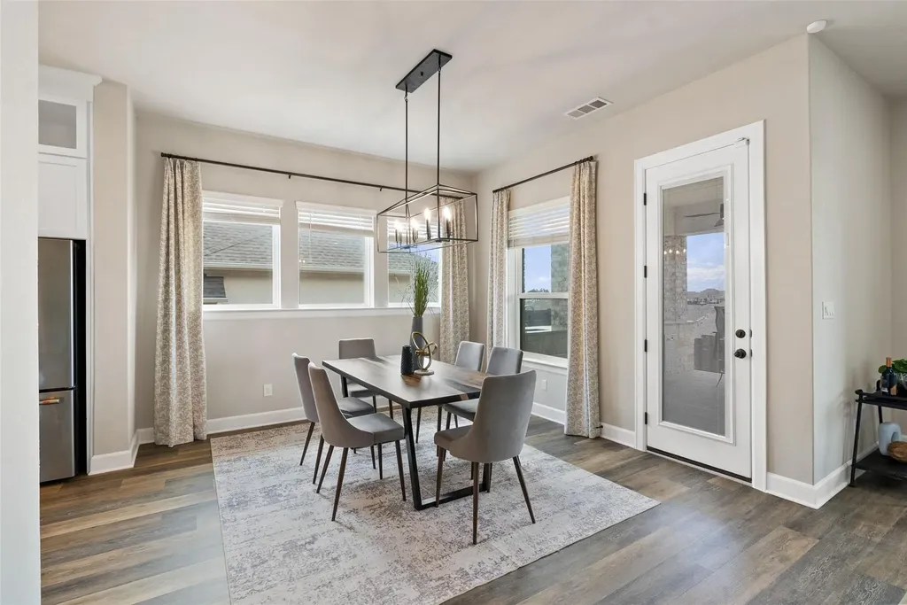 16913 Roselin Drive Austin TX 78738