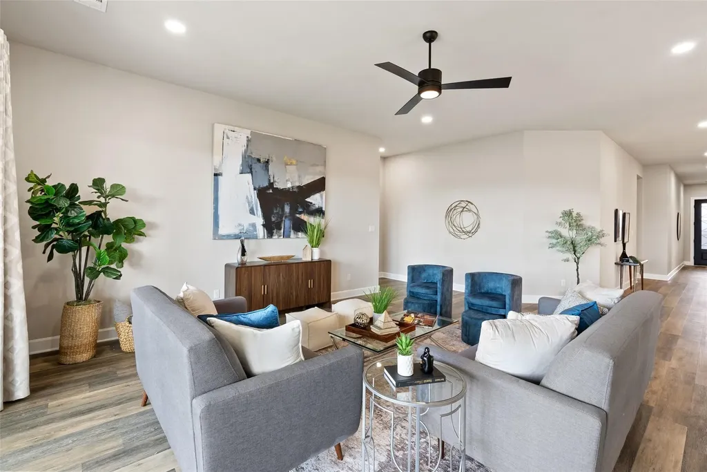 16913 Roselin Drive Austin TX 78738