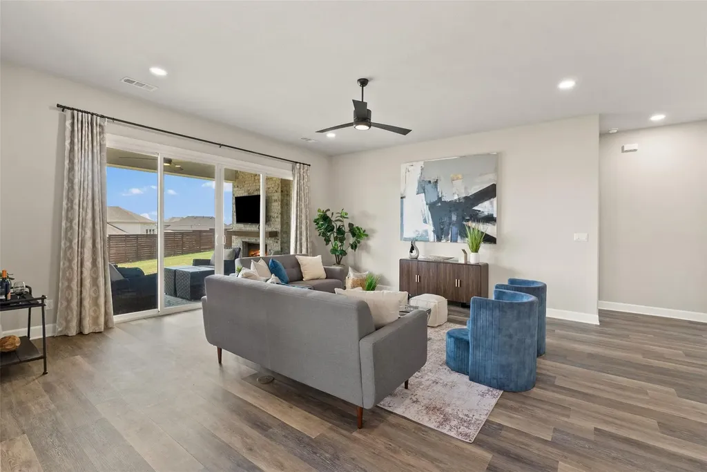 16913 Roselin Drive Austin TX 78738