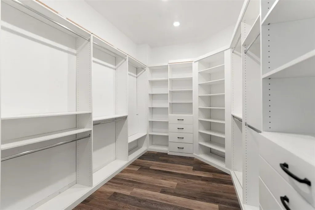 16913 Roselin Drive Austin TX 78738