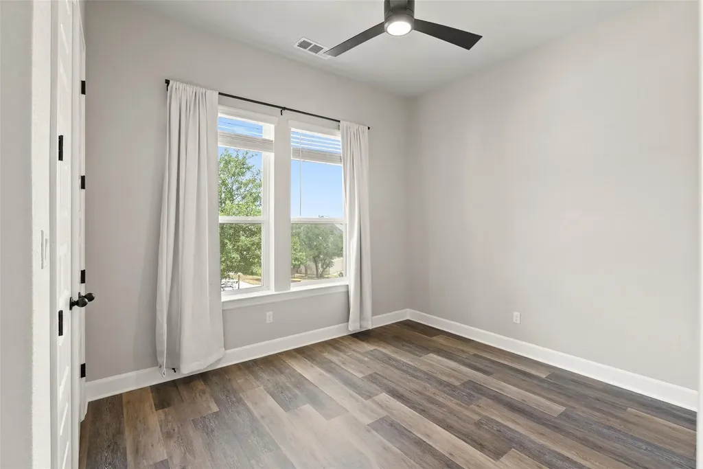 16913 Roselin Drive Austin TX 78738