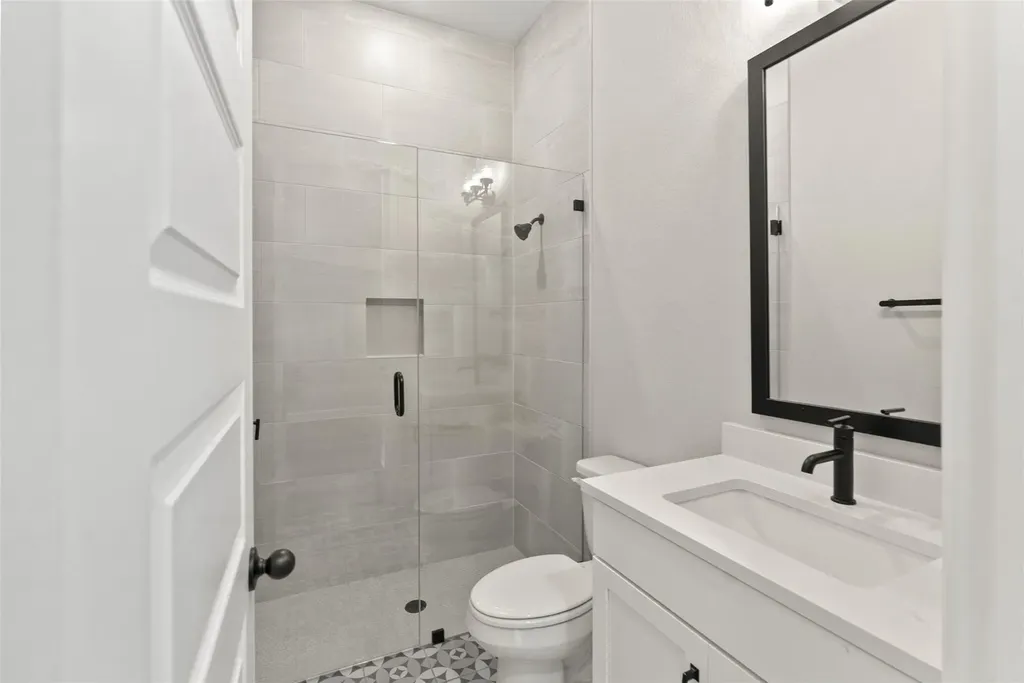 16913 Roselin Drive Austin TX 78738