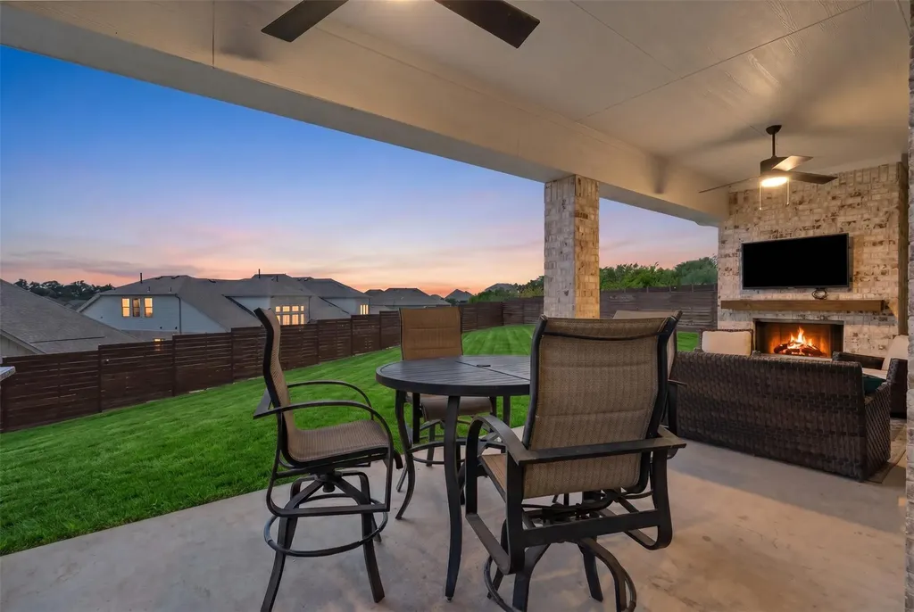 16913 Roselin Drive Austin TX 78738