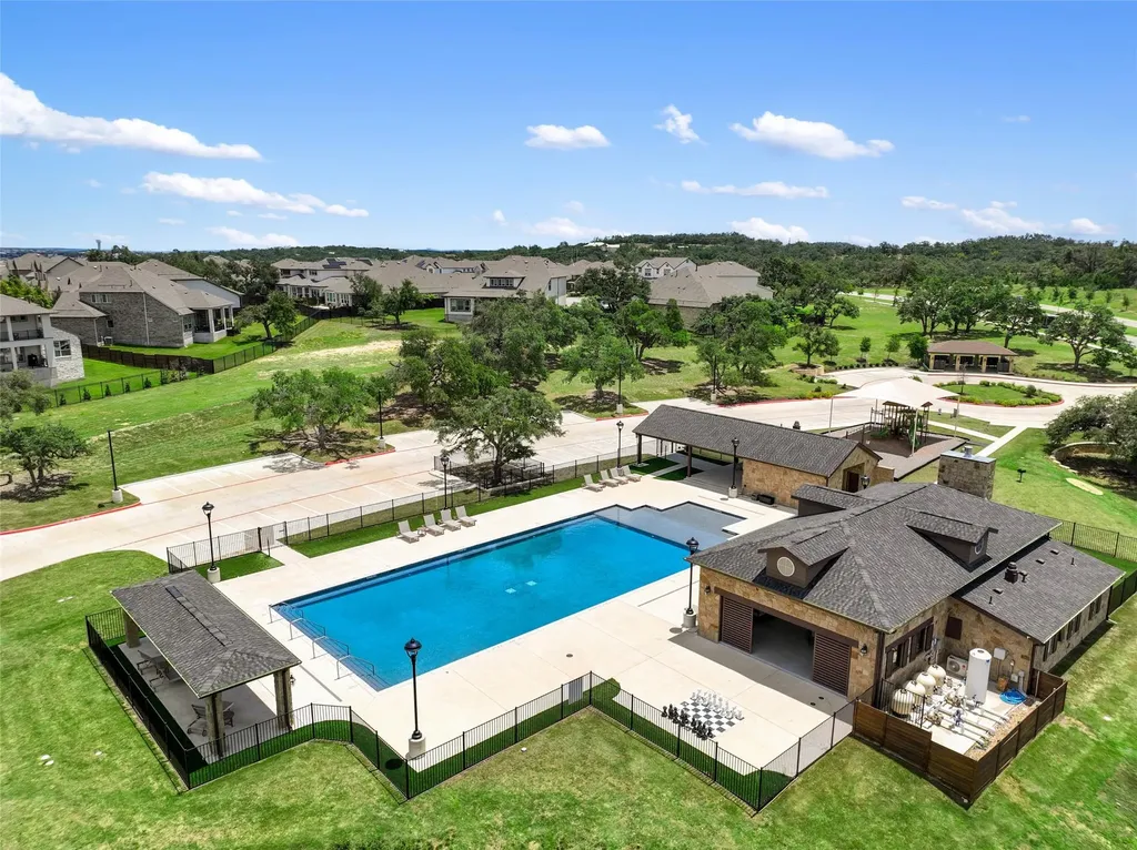 16913 Roselin Drive Austin TX 78738