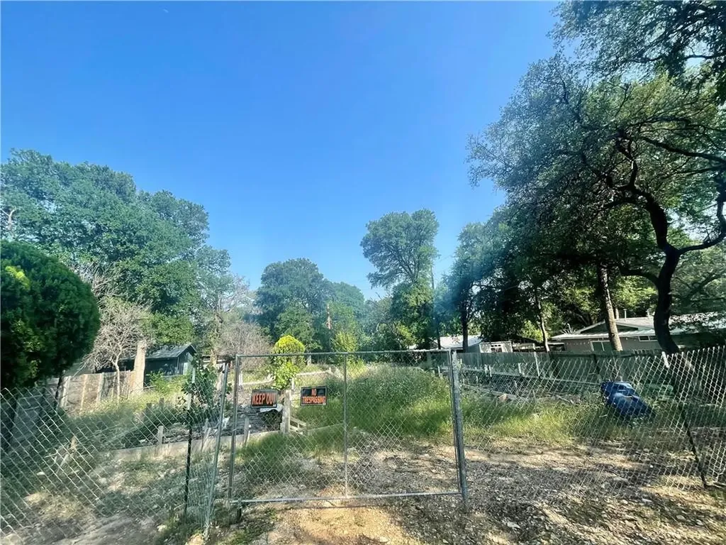 4621 Menchaca Road Austin TX 78745