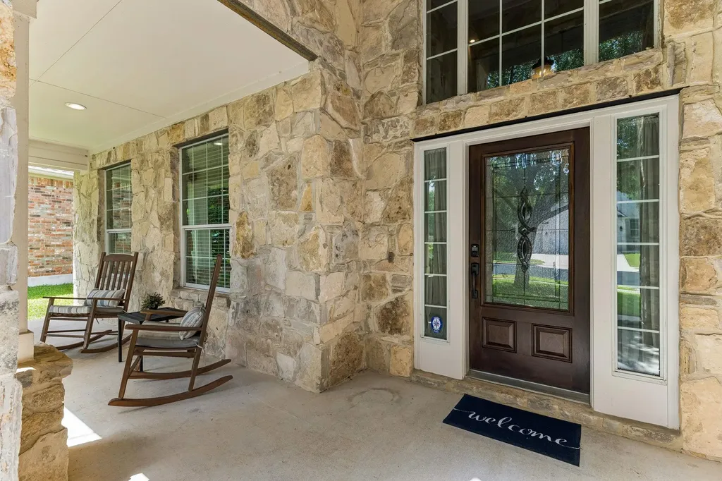 16517 Along Creek Cove Austin TX 78717
