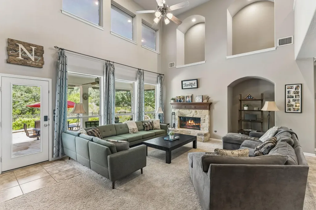 16517 Along Creek Cove Austin TX 78717