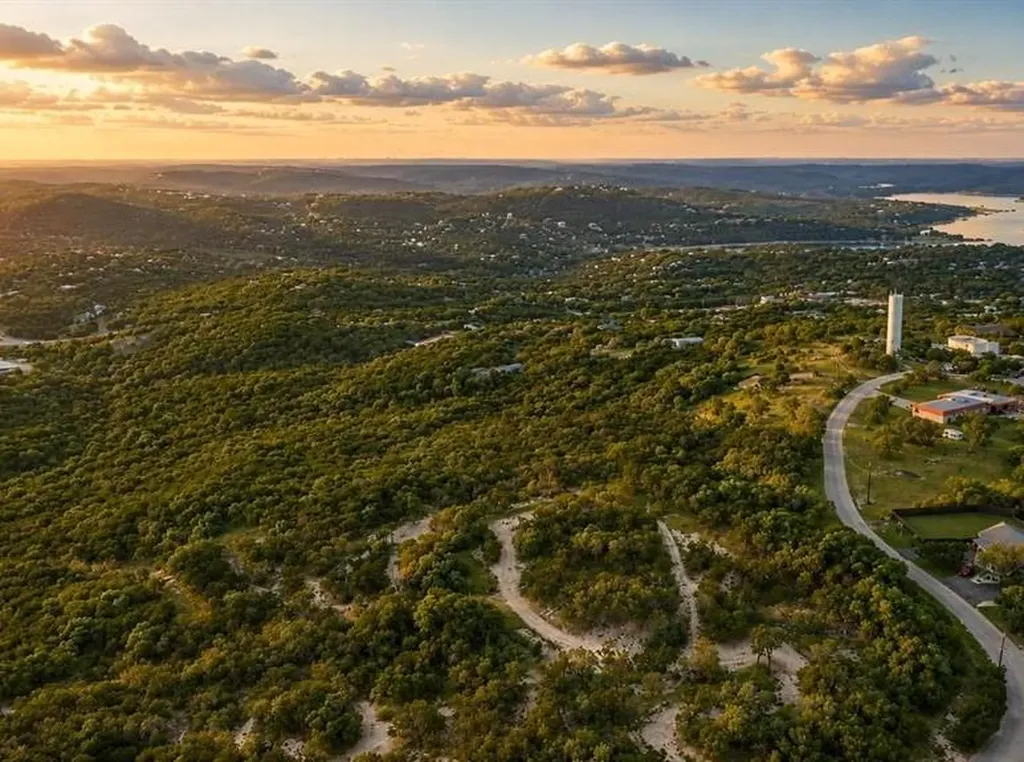 11207 Mountain Top Circle Jonestown TX 78645