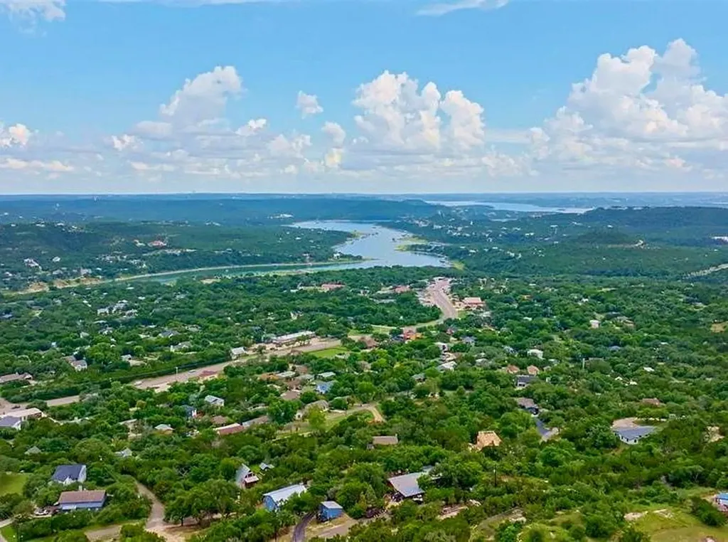 11207 Mountain Top Circle Jonestown TX 78645