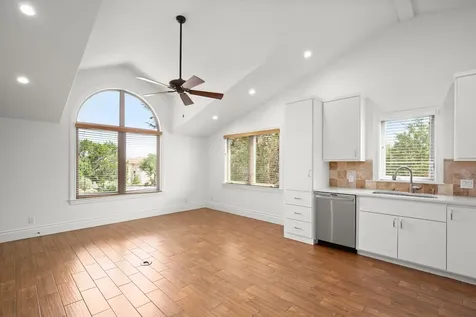 19 Swiftwater Trail The Hills TX 78738