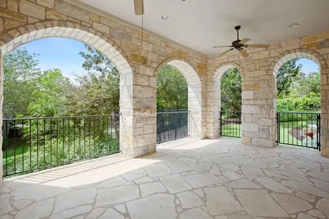 19 Swiftwater Trail The Hills TX 78738
