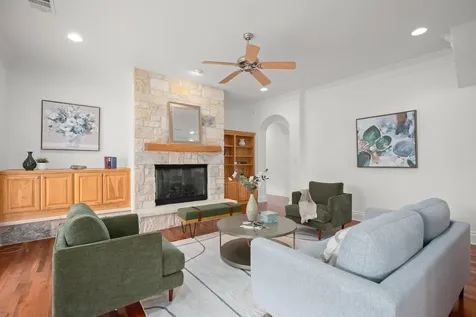 19 Swiftwater Trail The Hills TX 78738