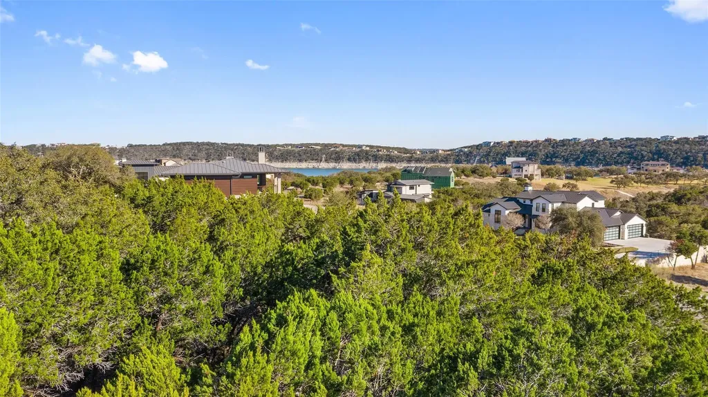 18509 Flying J Boulevard Spicewood TX 78669