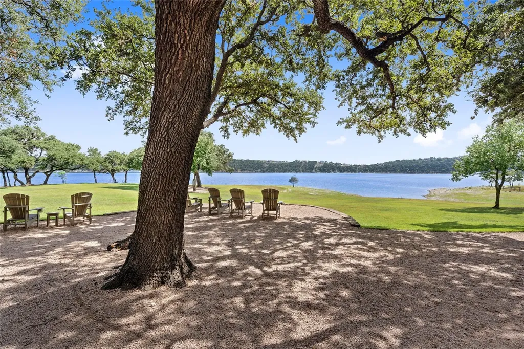 18509 Flying J Boulevard Spicewood TX 78669