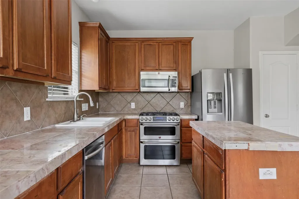 20521 Farm Pond Lane Pflugerville TX 78660
