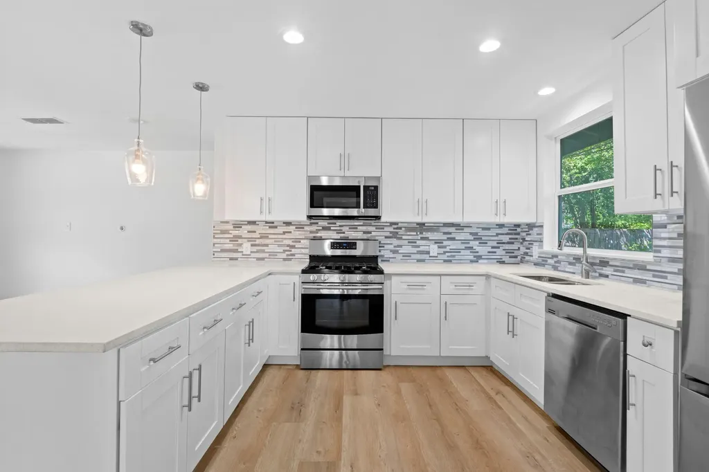 6414 Kenilworth Drive Austin TX 78723