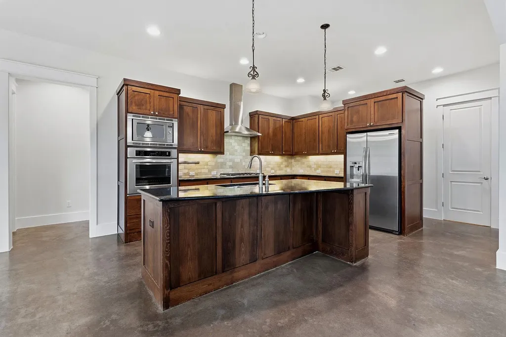 11617 Leapwood Place Austin TX 78759