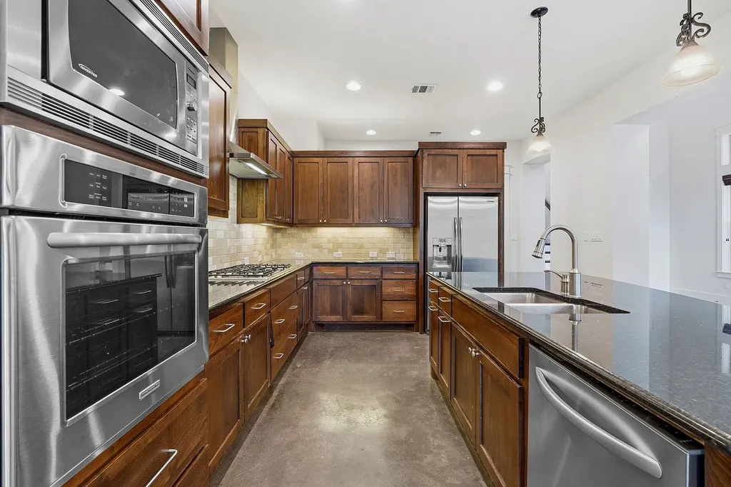 11617 Leapwood Place Austin TX 78759