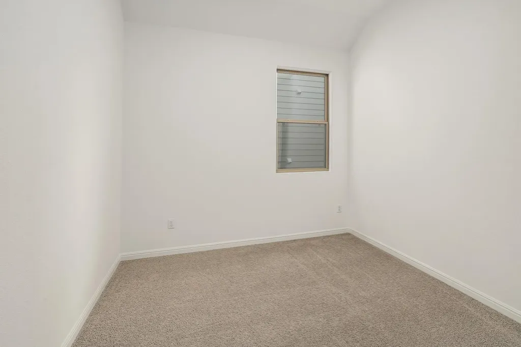 222 Hornet Street Elgin TX 78621