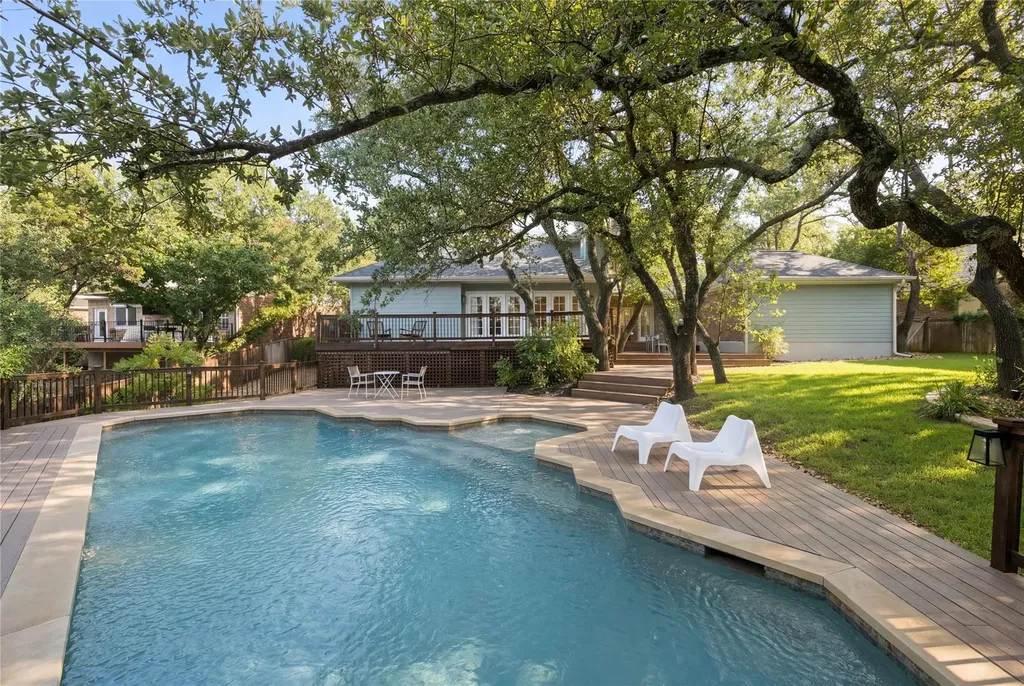 10038 Circleview Drive Austin TX 78733