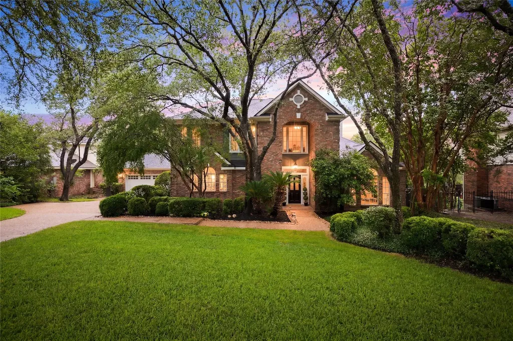 10038 Circleview Drive Austin TX 78733