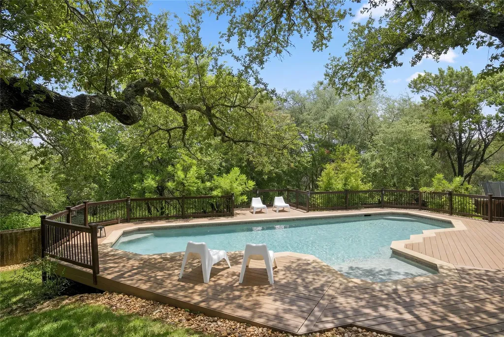 10038 Circleview Drive Austin TX 78733