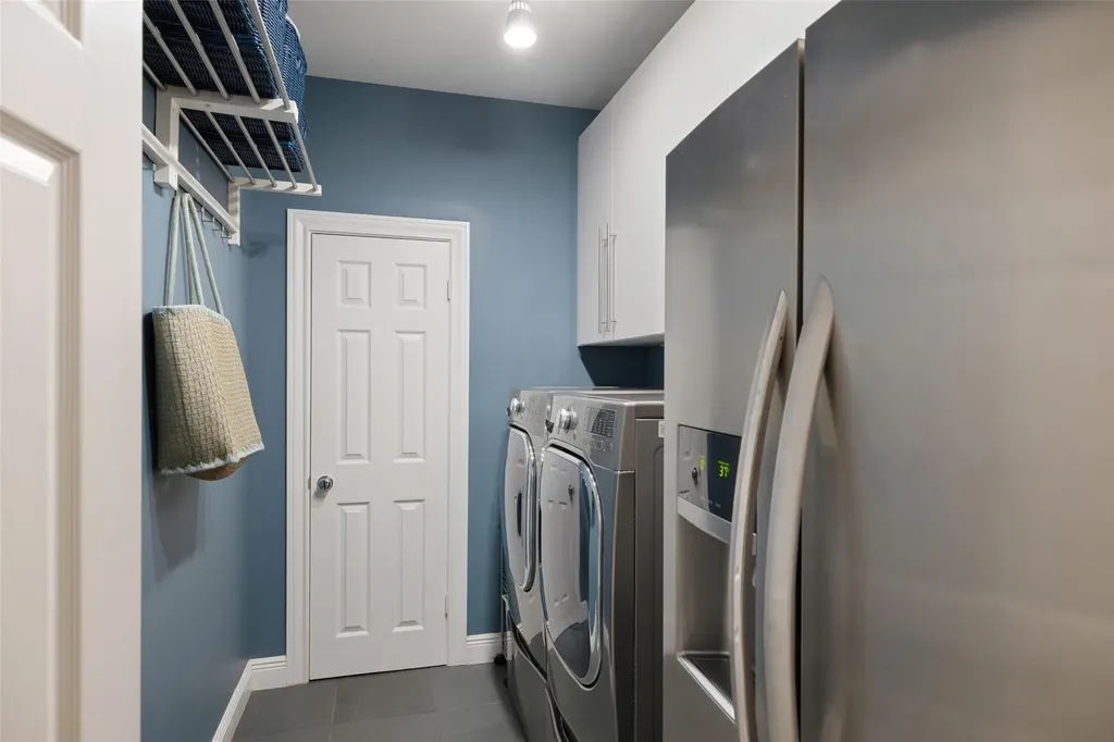 10038 Circleview Drive Austin TX 78733
