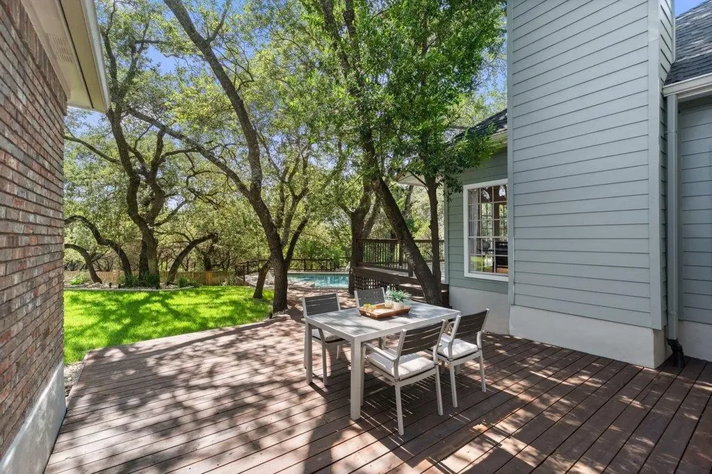 10038 Circleview Drive Austin TX 78733