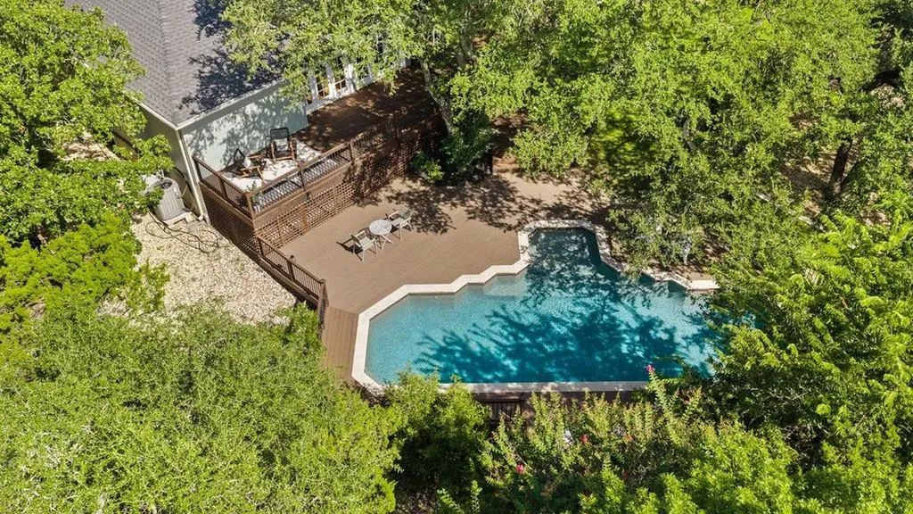 10038 Circleview Drive Austin TX 78733