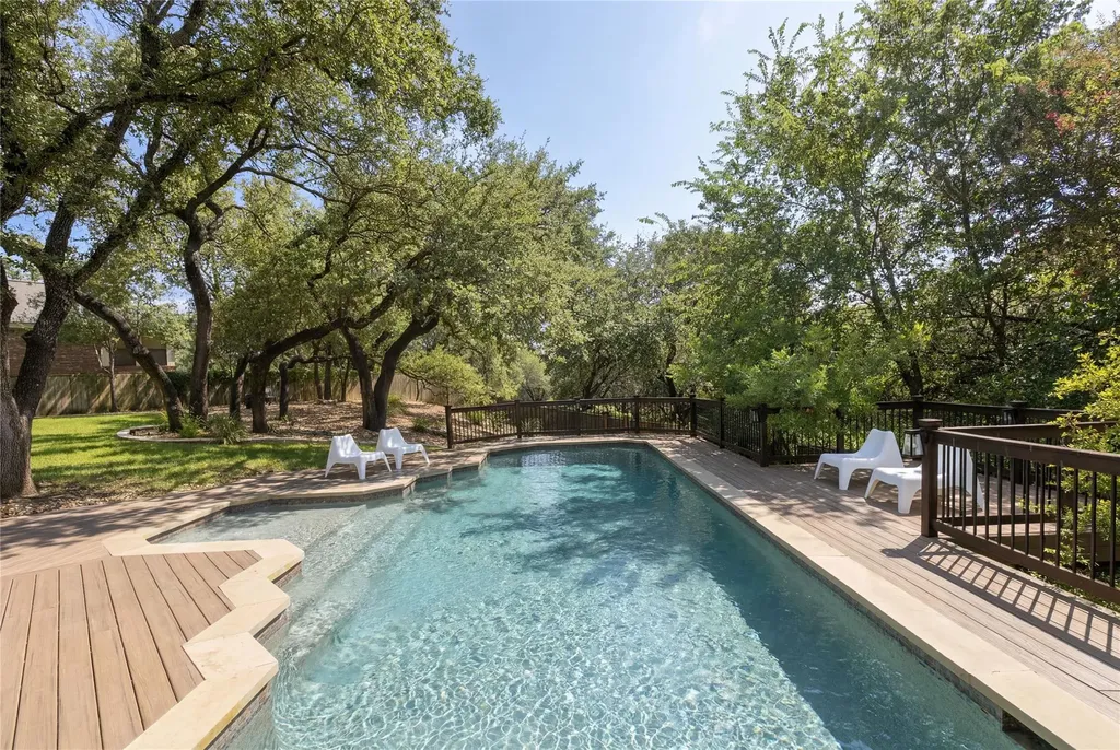 10038 Circleview Drive Austin TX 78733