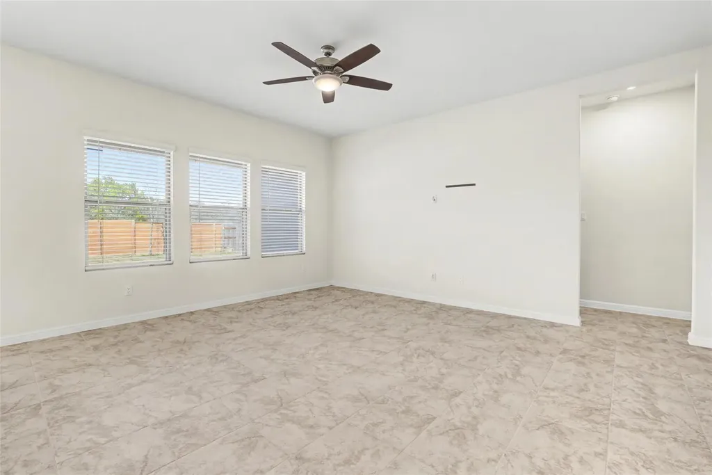 382 Smithsonian Lane Kyle TX 78640