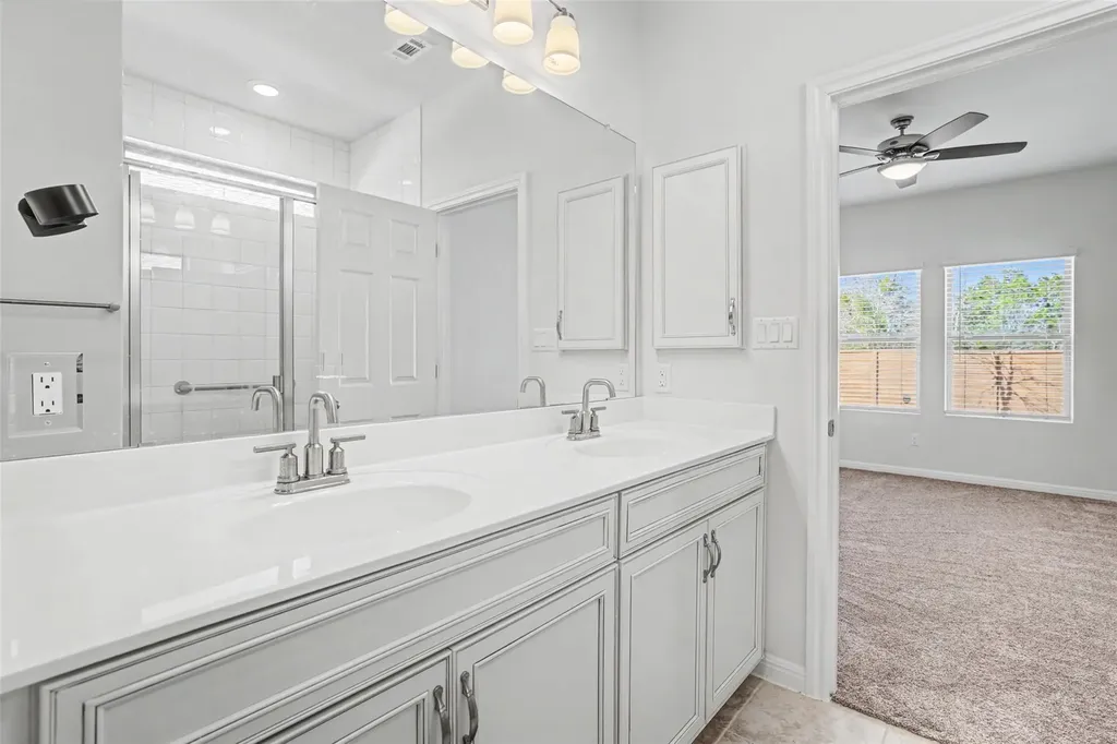382 Smithsonian Lane Kyle TX 78640
