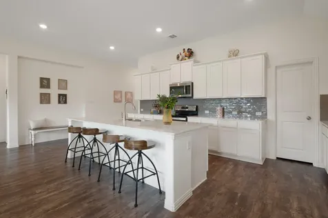 1437 Morning View Road Georgetown TX 78628