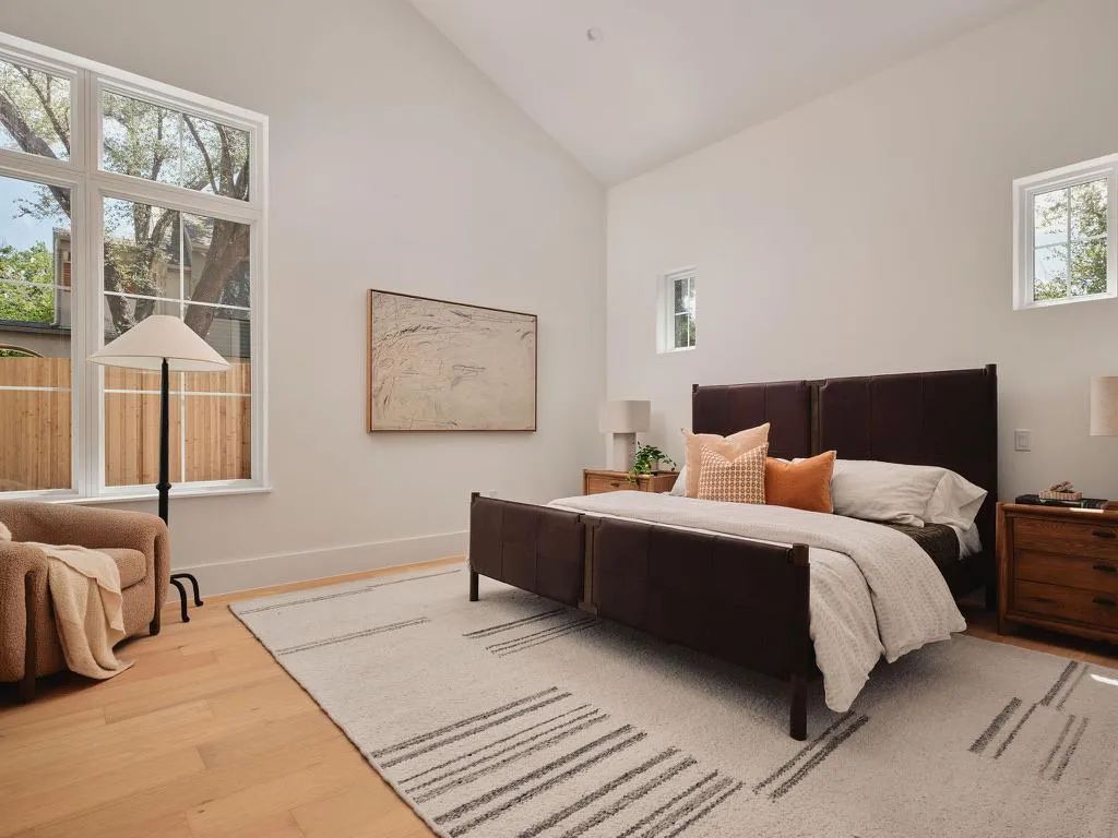 704 E 46th Street Austin TX 78751