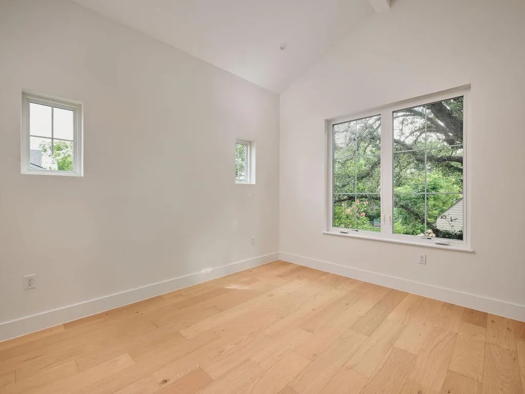 704 E 46th Street Austin TX 78751