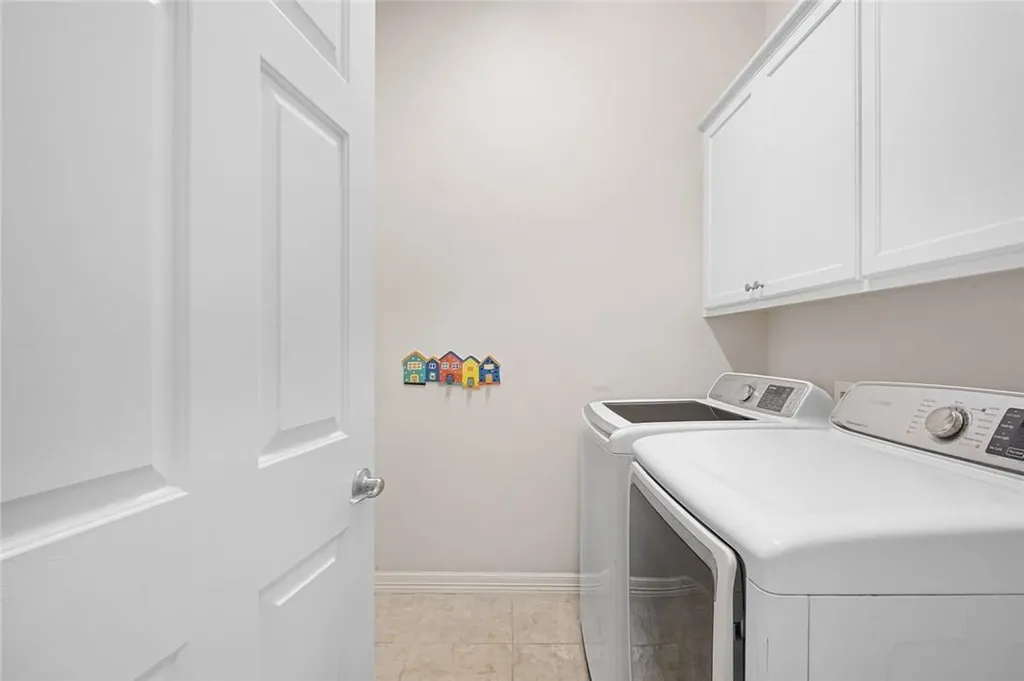 1733 Canonero Drive Austin TX 78746
