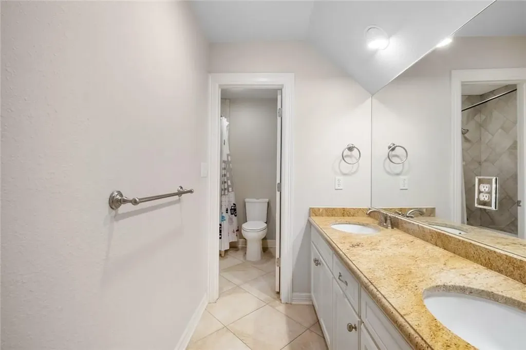 1733 Canonero Drive Austin TX 78746