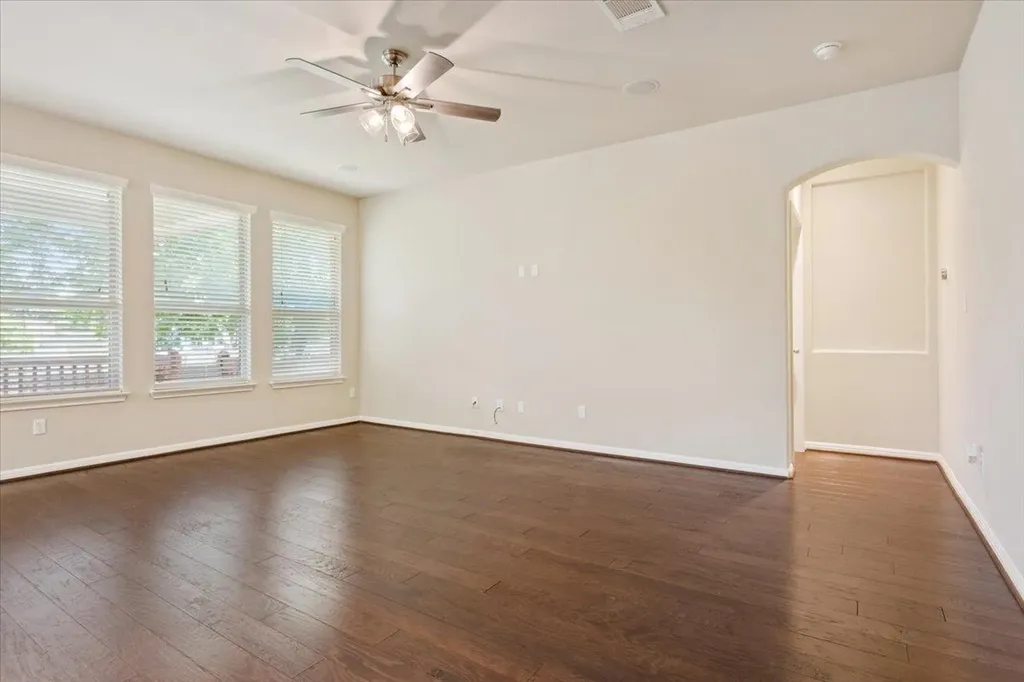 1013 Fred Couples Court Round Rock TX 78664