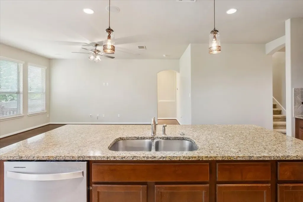 1013 Fred Couples Court Round Rock TX 78664