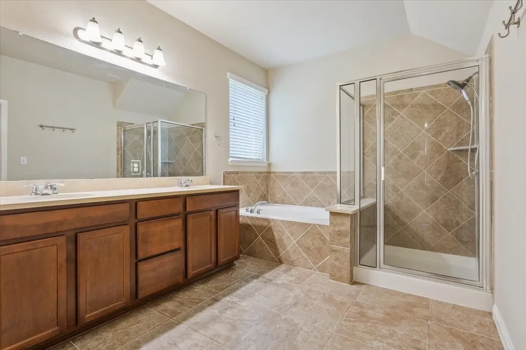 1013 Fred Couples Court Round Rock TX 78664