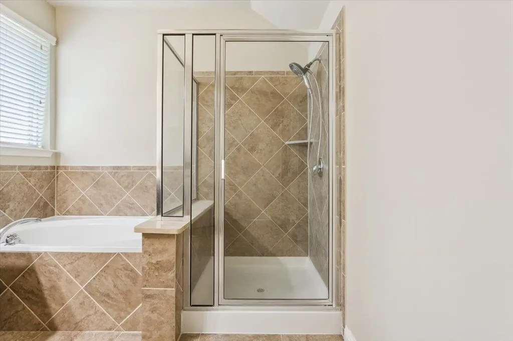 1013 Fred Couples Court Round Rock TX 78664