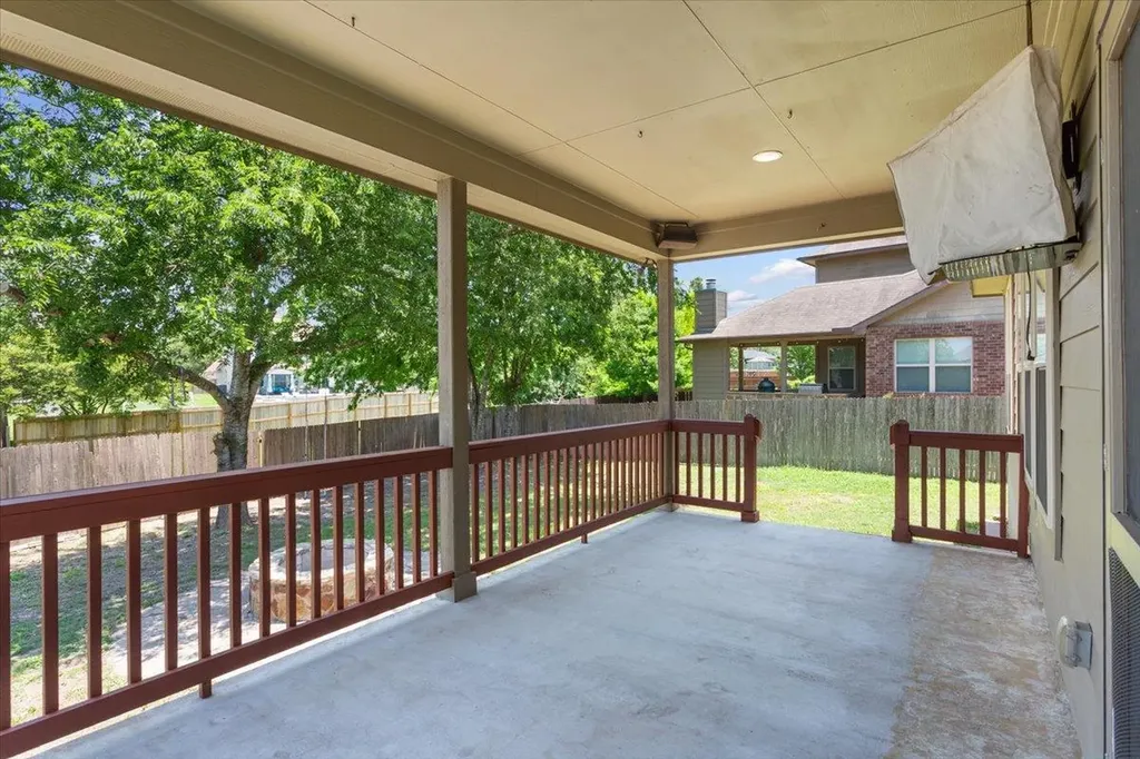1013 Fred Couples Court Round Rock TX 78664