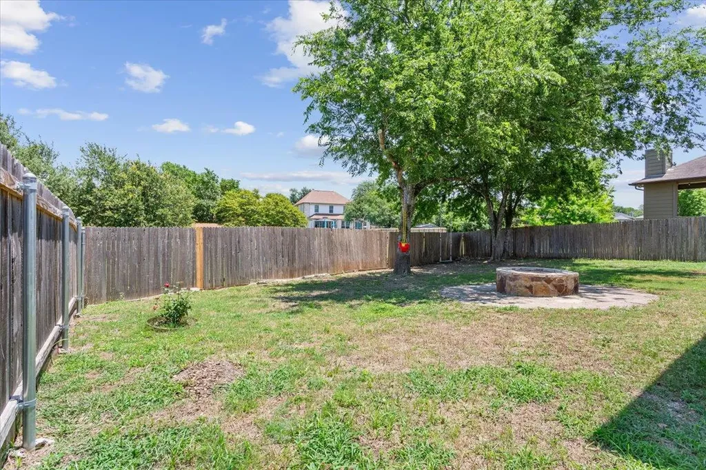 1013 Fred Couples Court Round Rock TX 78664