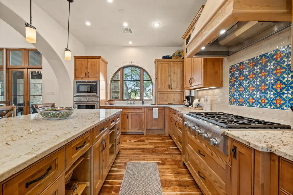 145 La Serena Loop Horseshoe Bay TX 78657